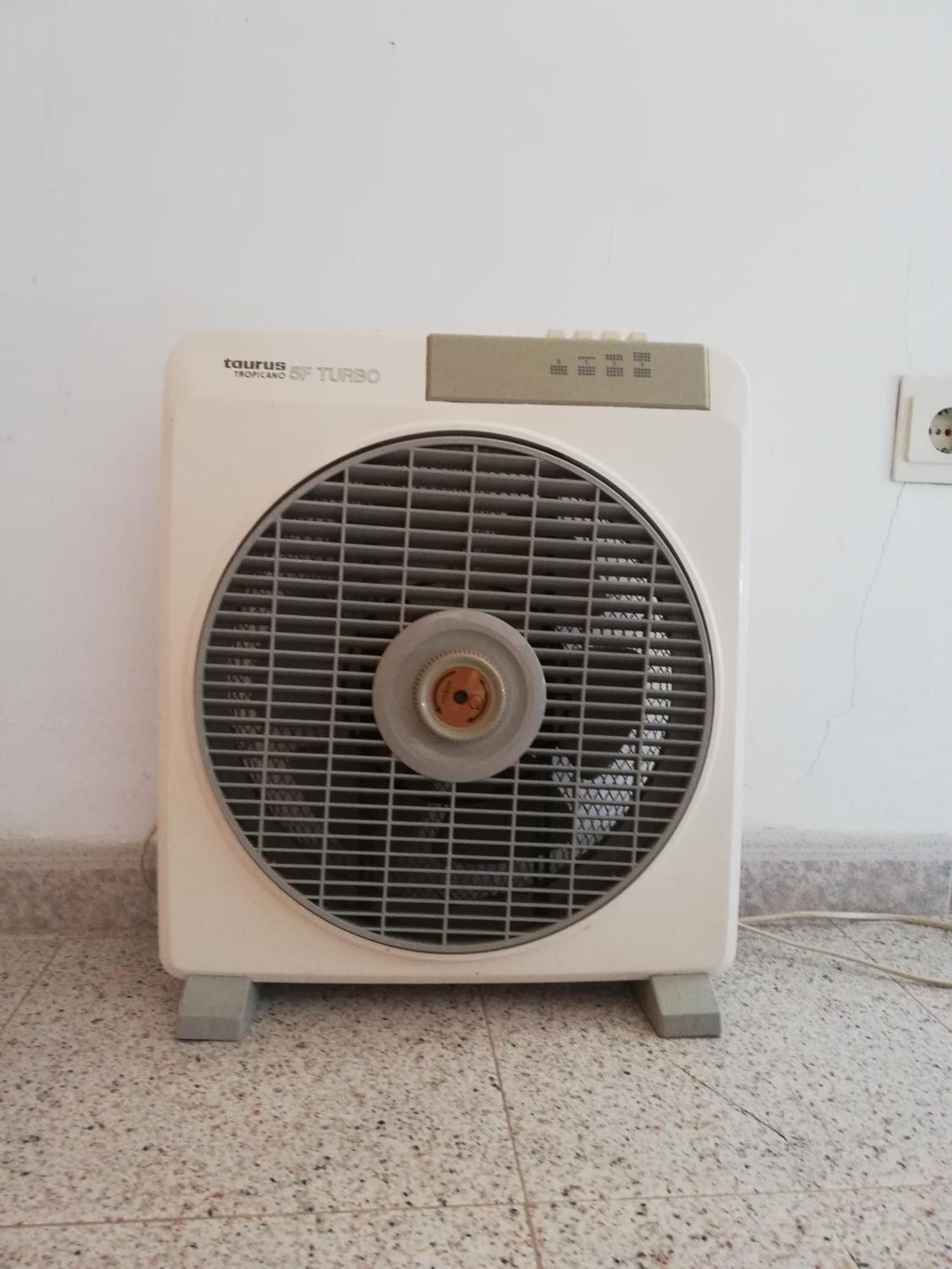 Apartamento primera linea de playa WIFI gratis Dénia Exterior foto
