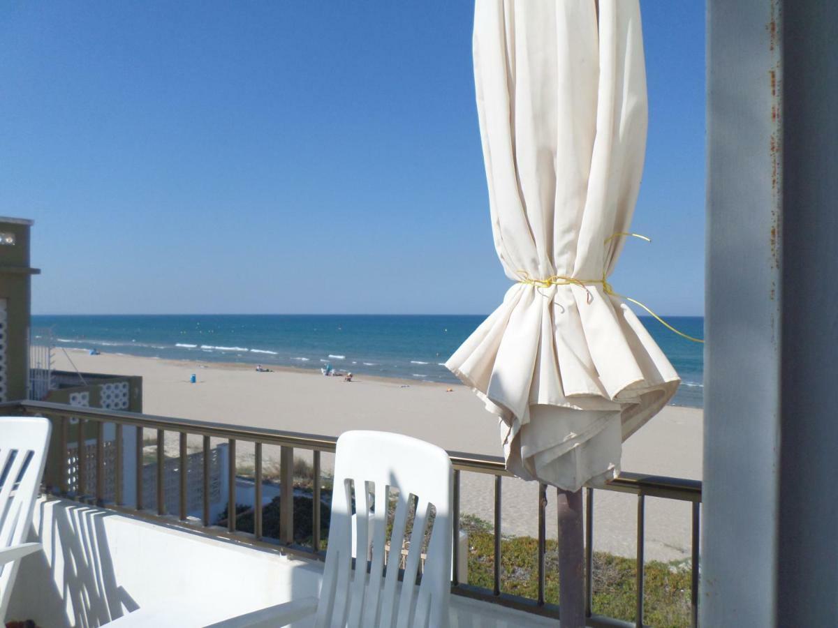 Apartamento primera linea de playa WIFI gratis Dénia Exterior foto