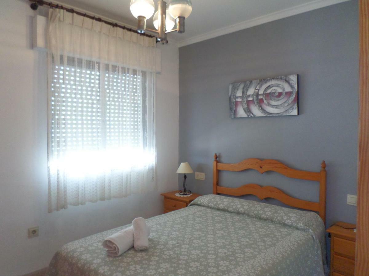 Apartamento primera linea de playa WIFI gratis Dénia Exterior foto